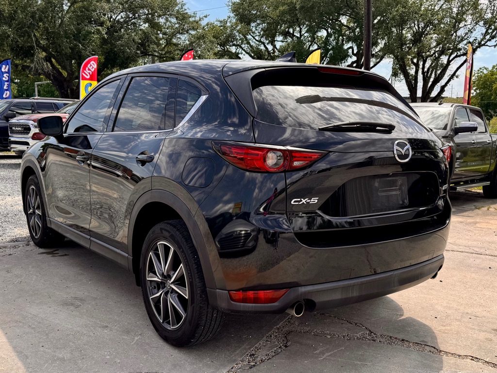 Photo 7 of this MAZDA CX-5