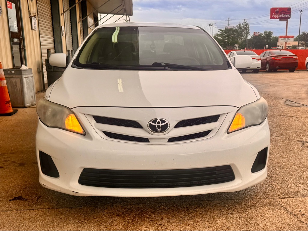 Photo 2 of this TOYOTA COROLLA
