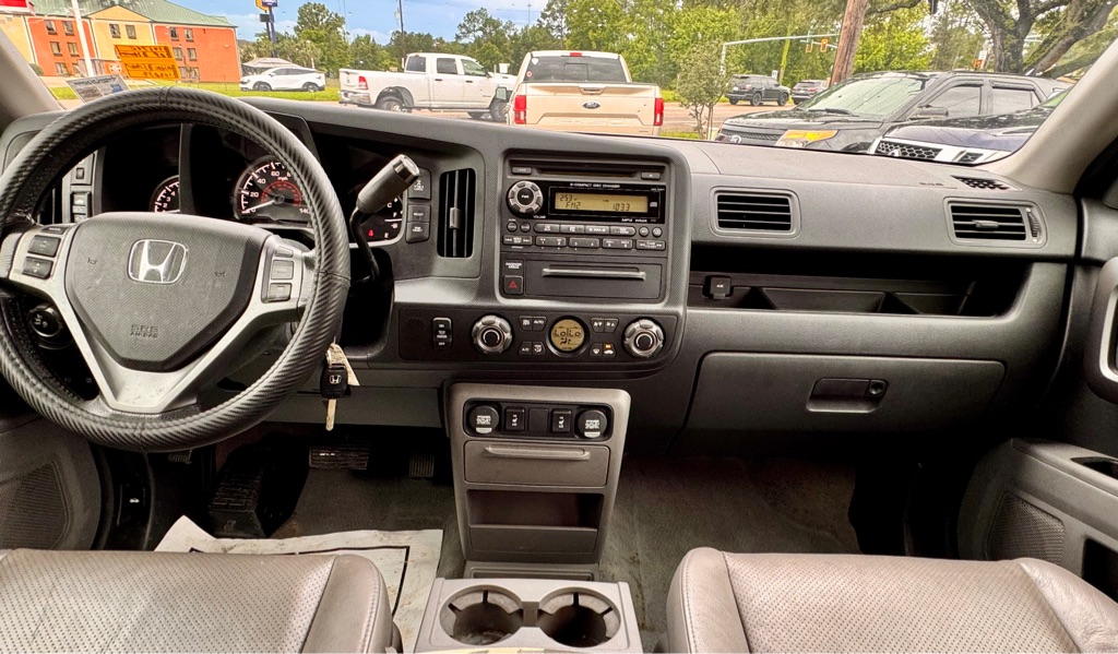 Photo 12 of this HONDA RIDGELINE
