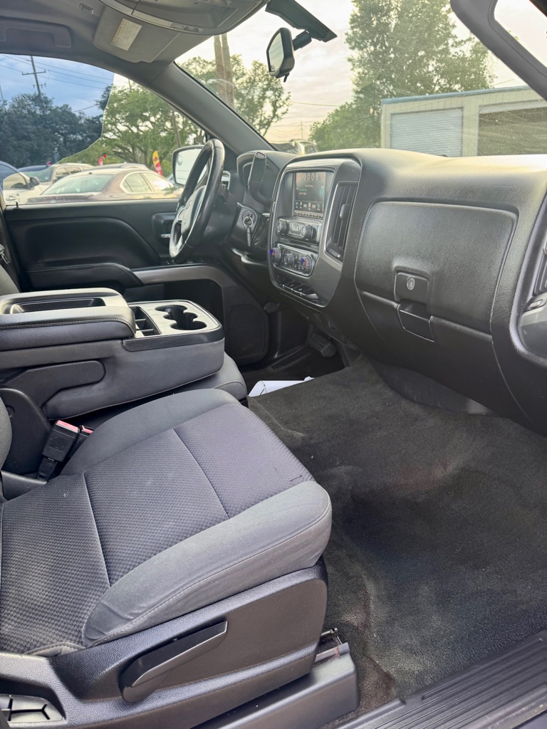 Photo 12 of this CHEVROLET SILVERADO 1500