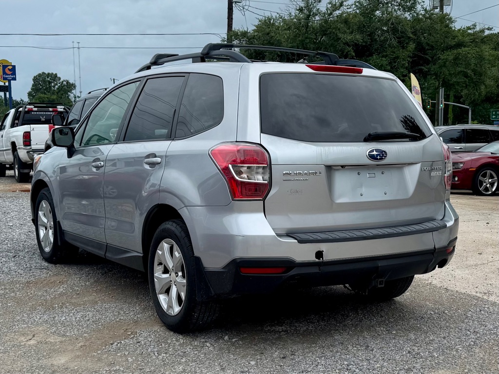 Photo 7 of this SUBARU FORESTER