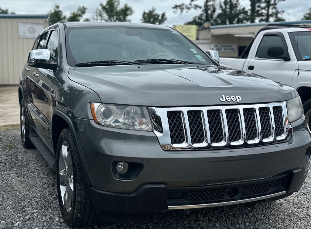 Photo 3 of this JEEP GRAND CHEROKEE