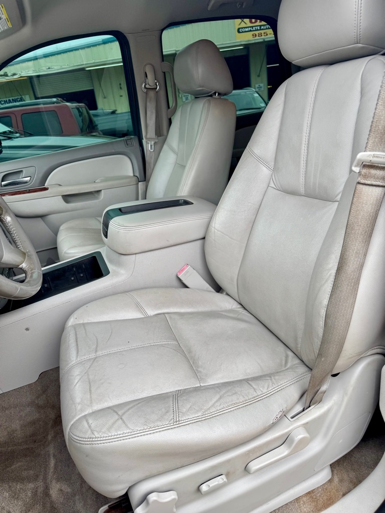 Photo 6 of this GMC YUKON