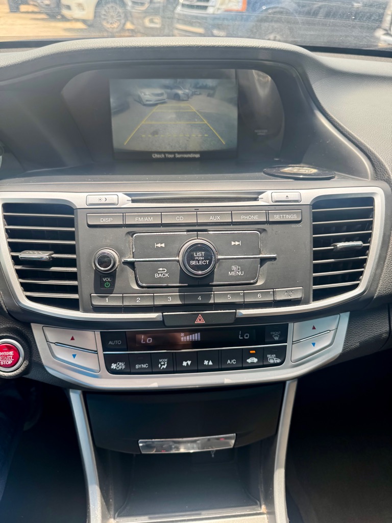 Photo 17 of this HONDA ACCORD