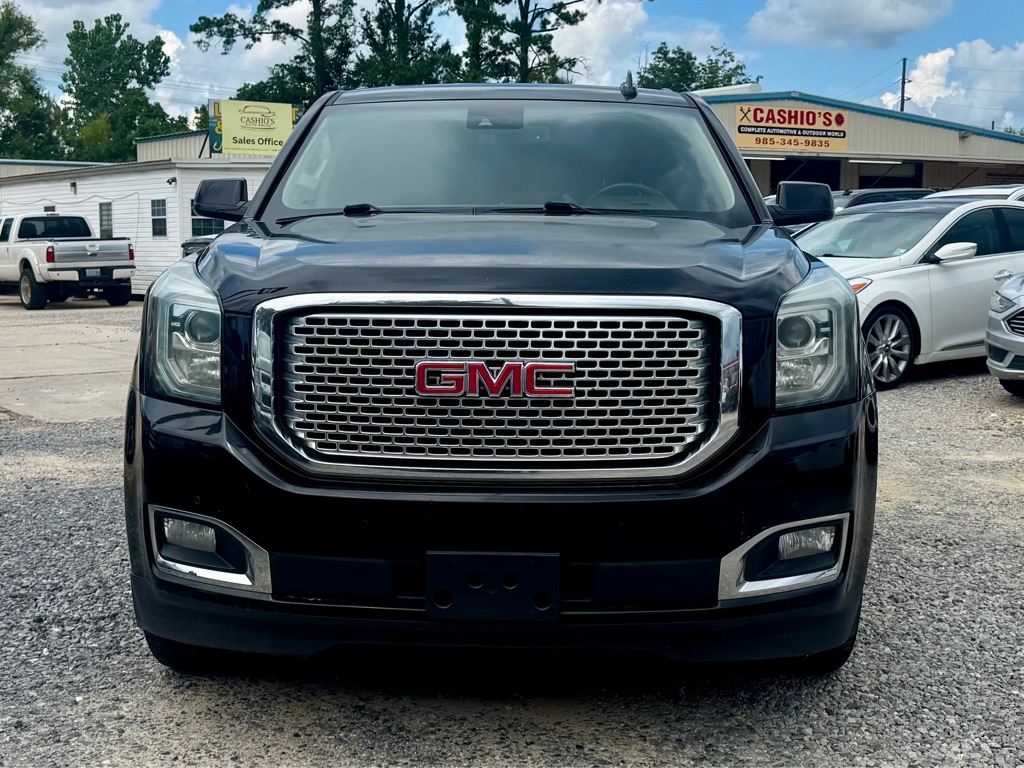 Photo 2 of this GMC YUKON
