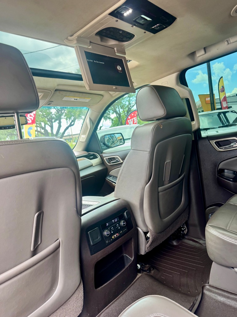 Photo 18 of this GMC YUKON