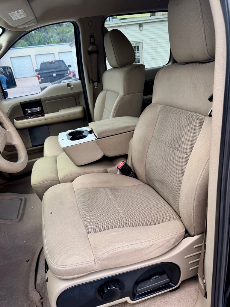 Photo 8 of this FORD F-150