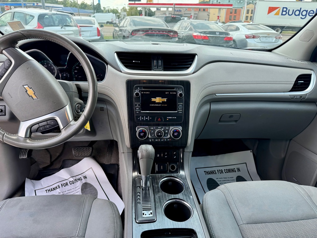 Photo 12 of this CHEVROLET TRAVERSE