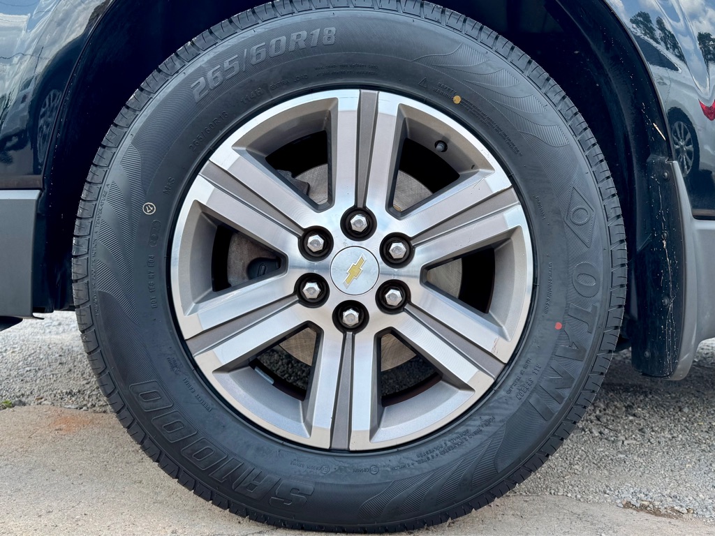 Photo 9 of this CHEVROLET TRAVERSE