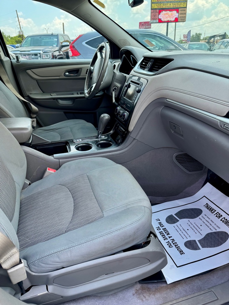 Photo 13 of this CHEVROLET TRAVERSE