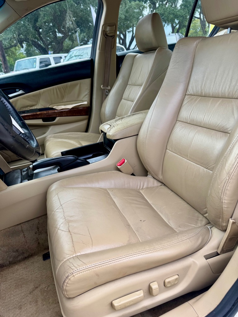 Photo 11 of this HONDA ACCORD