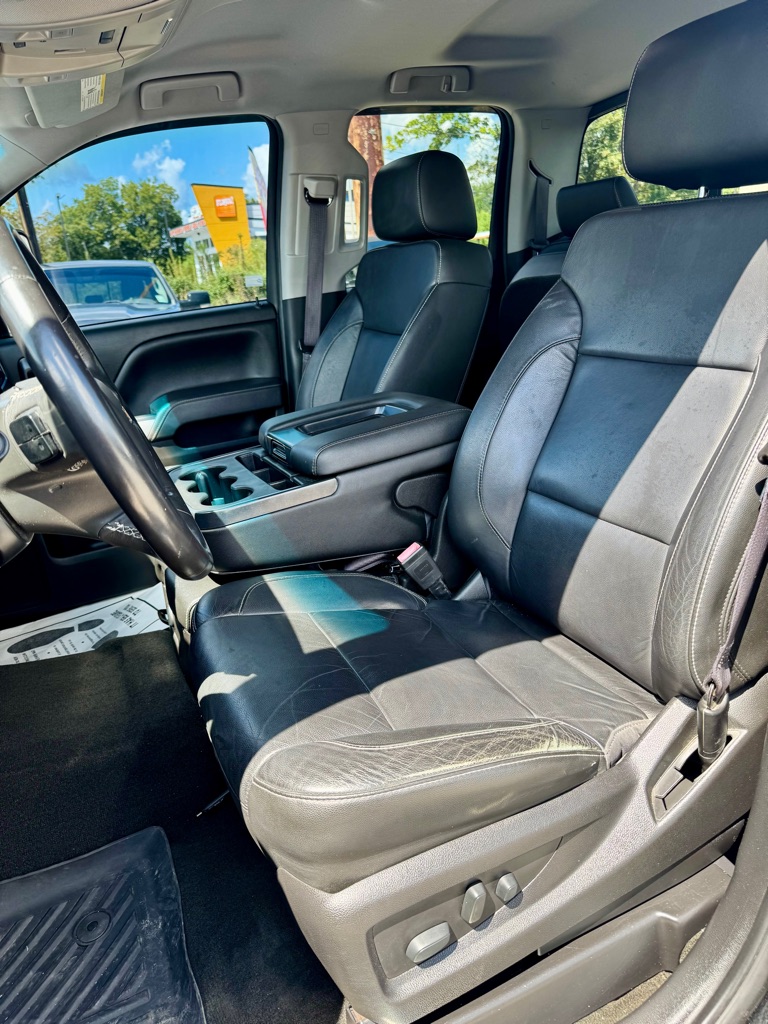 Photo 11 of this CHEVROLET SILVERADO 1500