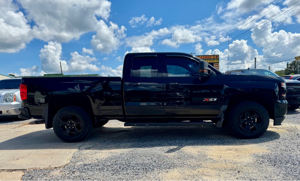 Photo 4 of this CHEVROLET SILVERADO 1500