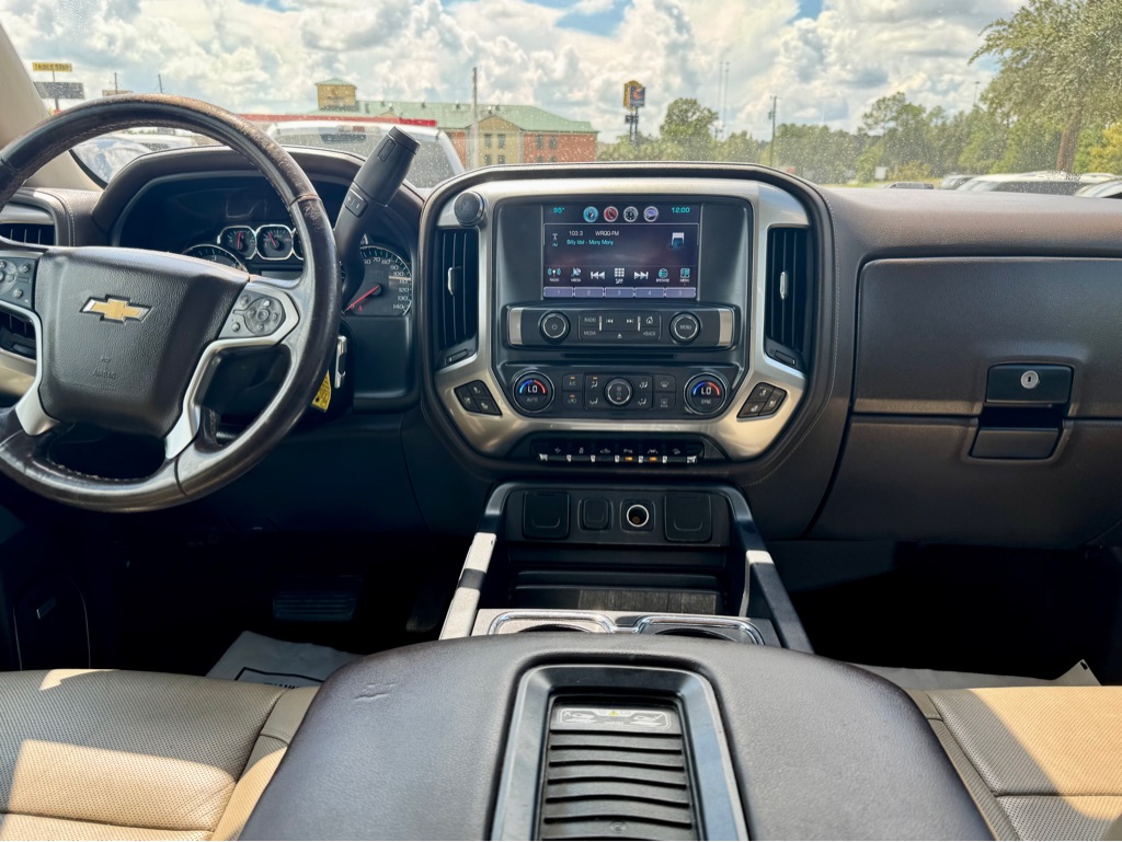 Photo 12 of this CHEVROLET SILVERADO 1500