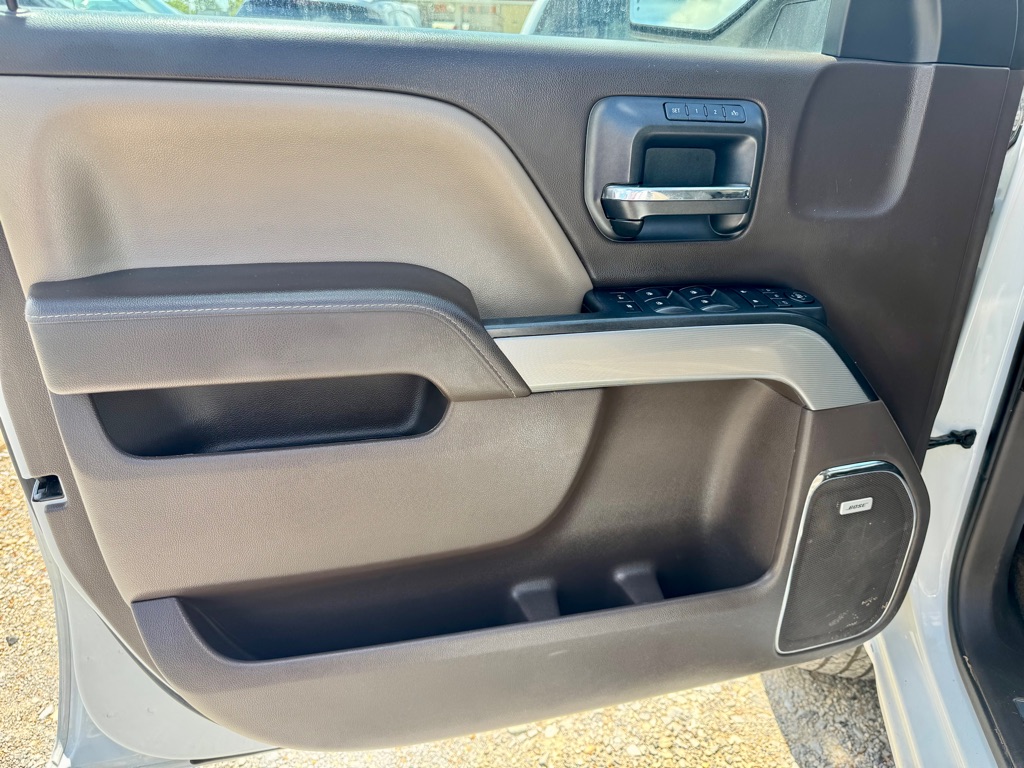 Photo 10 of this CHEVROLET SILVERADO 1500