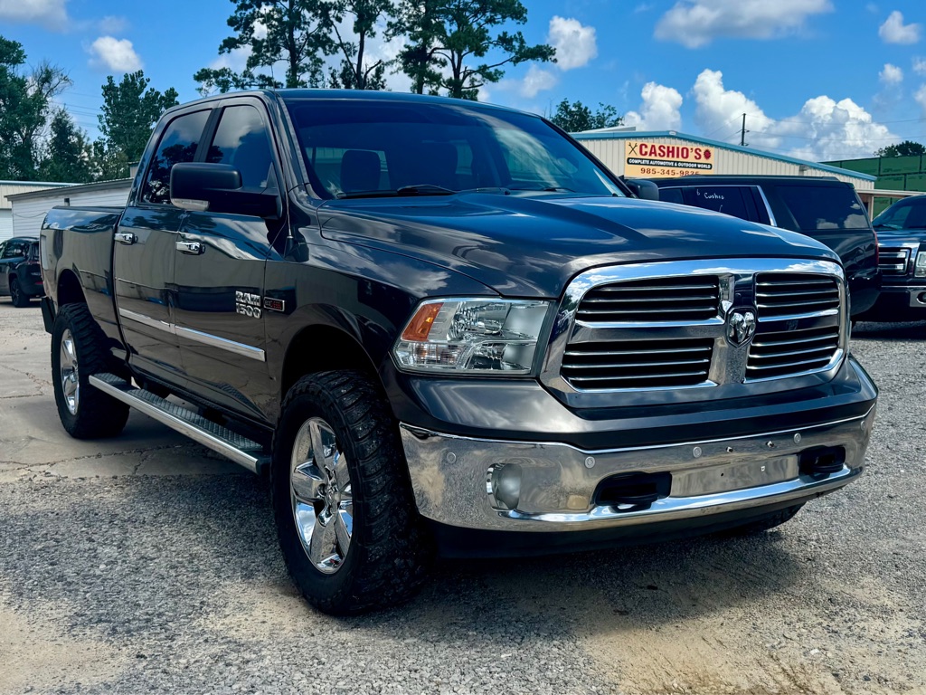 Photo 3 of this RAM 1500