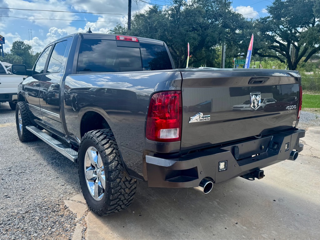 Photo 7 of this RAM 1500