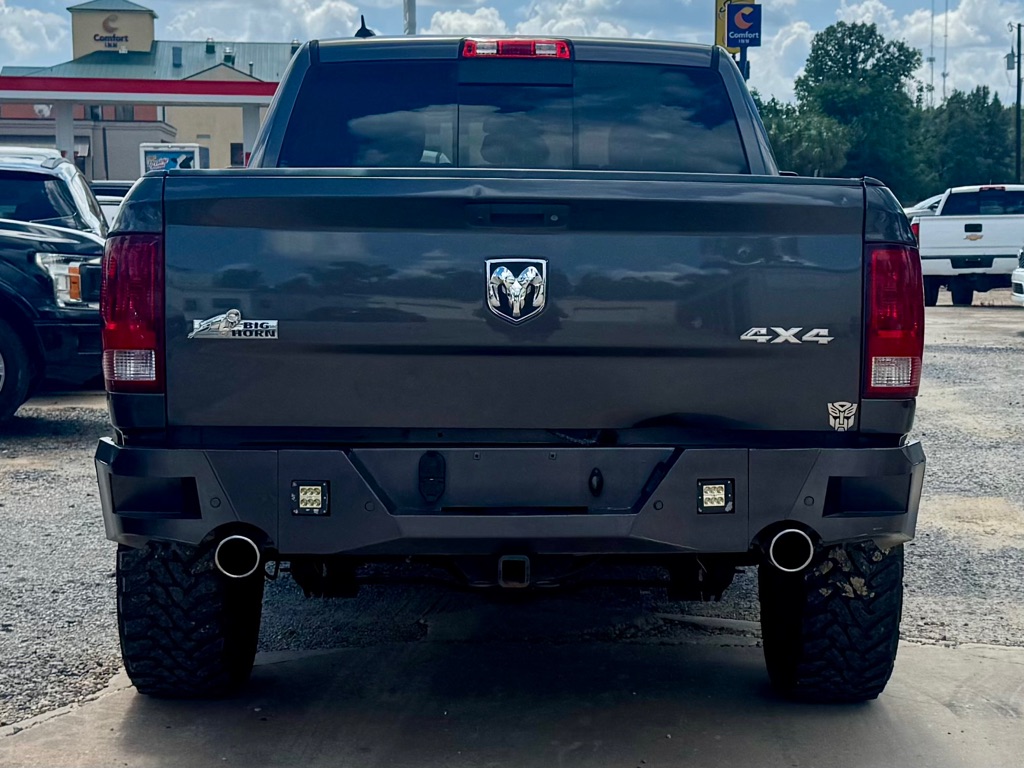 Photo 6 of this RAM 1500