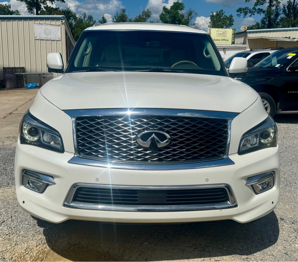 Photo 2 of this INFINITI QX80