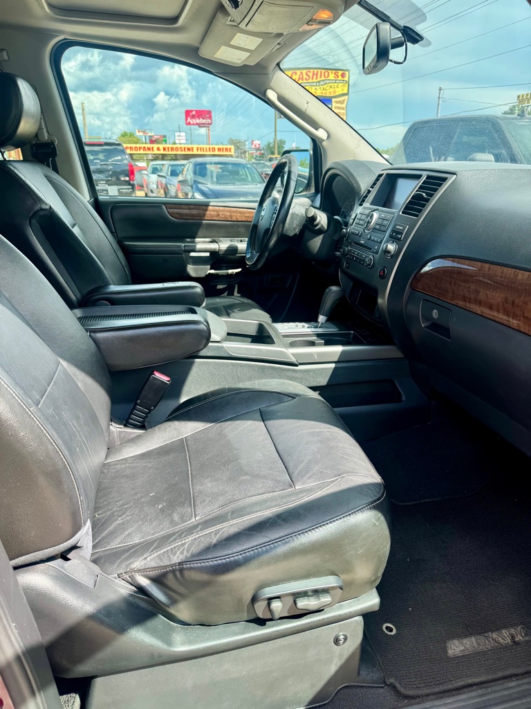 Photo 13 of this NISSAN ARMADA