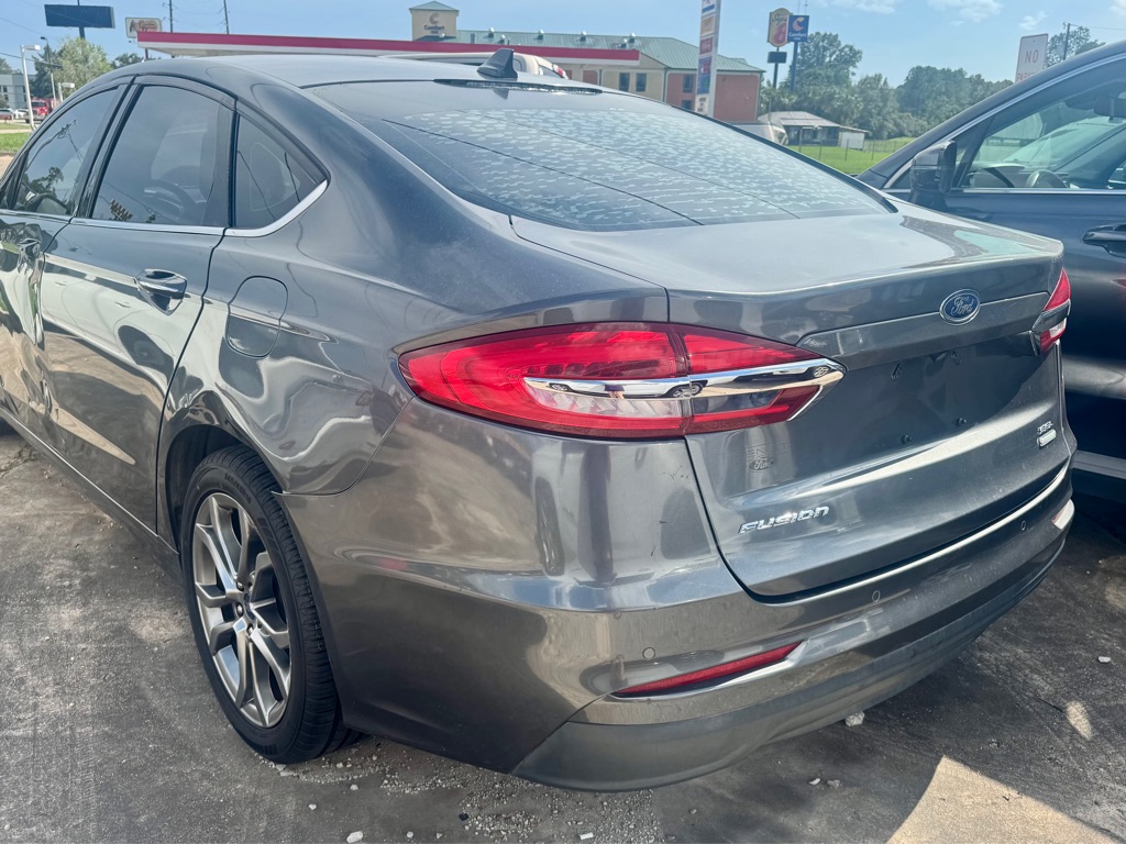 Photo 6 of this FORD FUSION