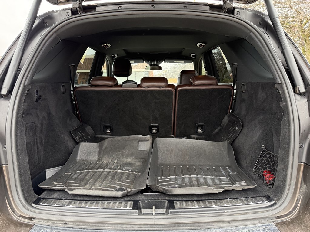Photo 54 of this MERCEDES-BENZ M-CLASS