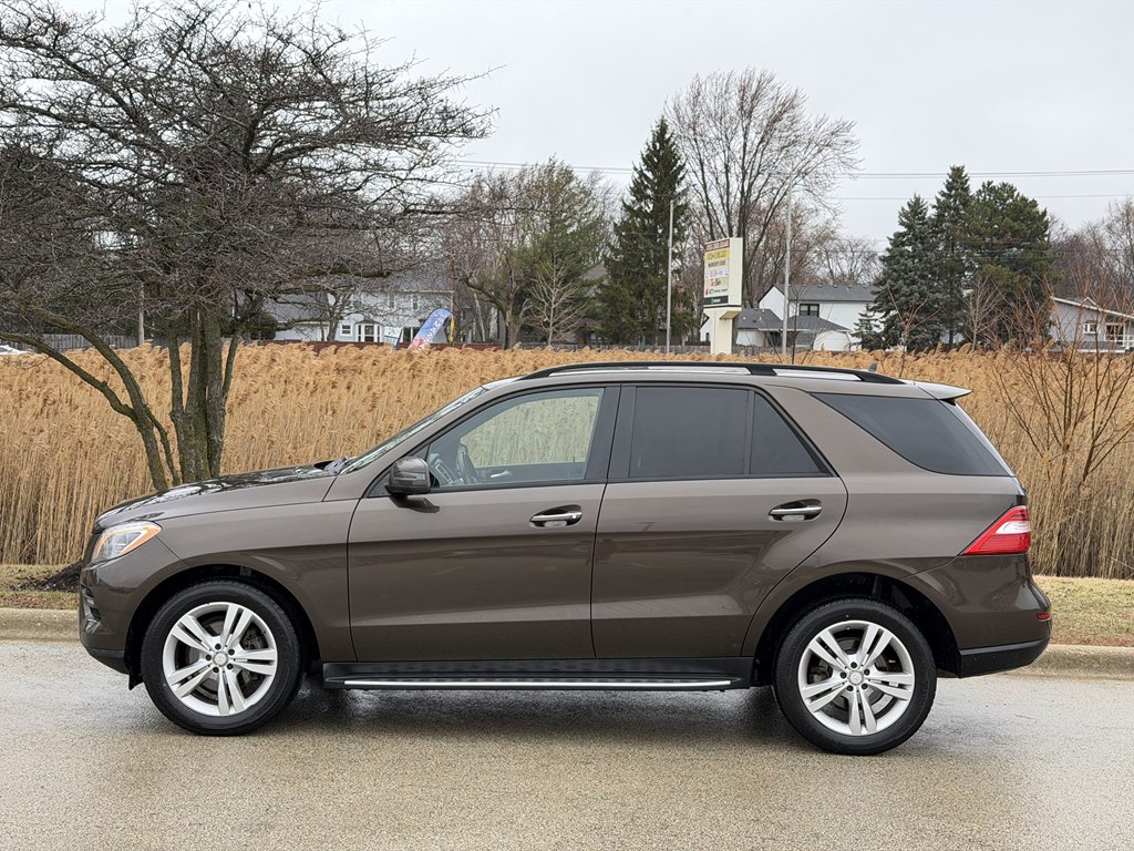 Photo 6 of this MERCEDES-BENZ M-CLASS