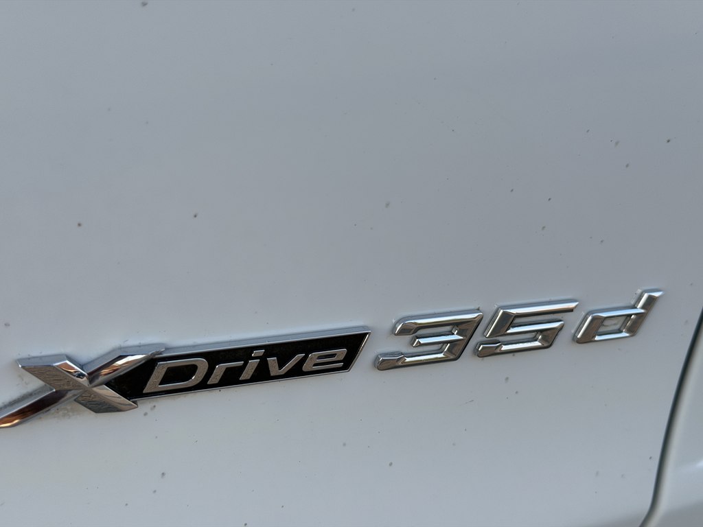Photo 14 of this BMW X5