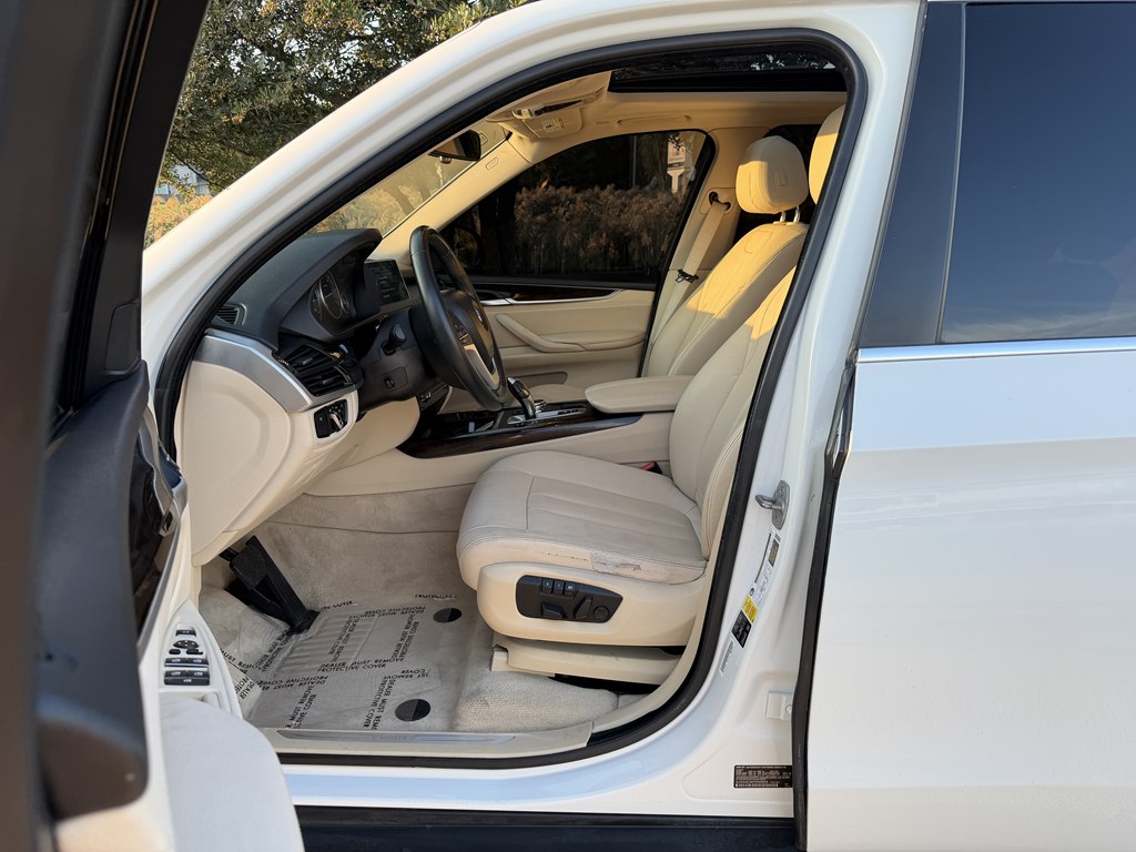 Photo 32 of this BMW X5