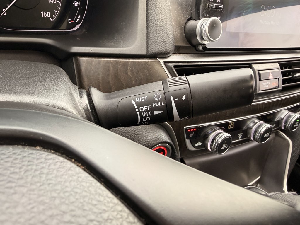 Photo 24 of this HONDA ACCORD