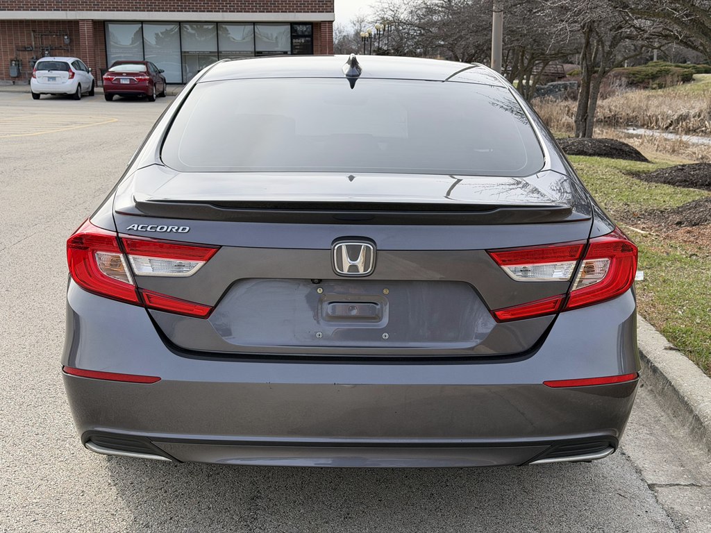 Photo 8 of this HONDA ACCORD