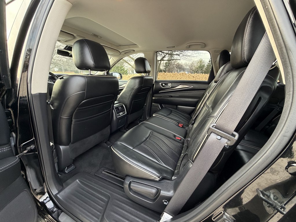 Photo 53 of this INFINITI QX60