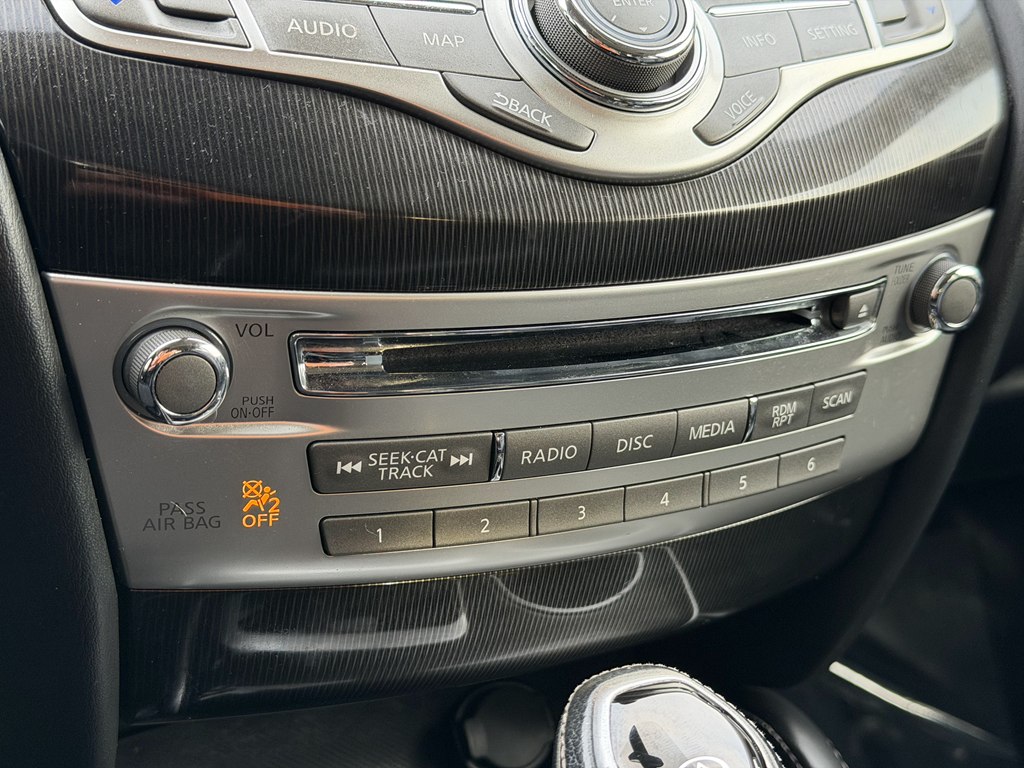 Photo 31 of this INFINITI QX60