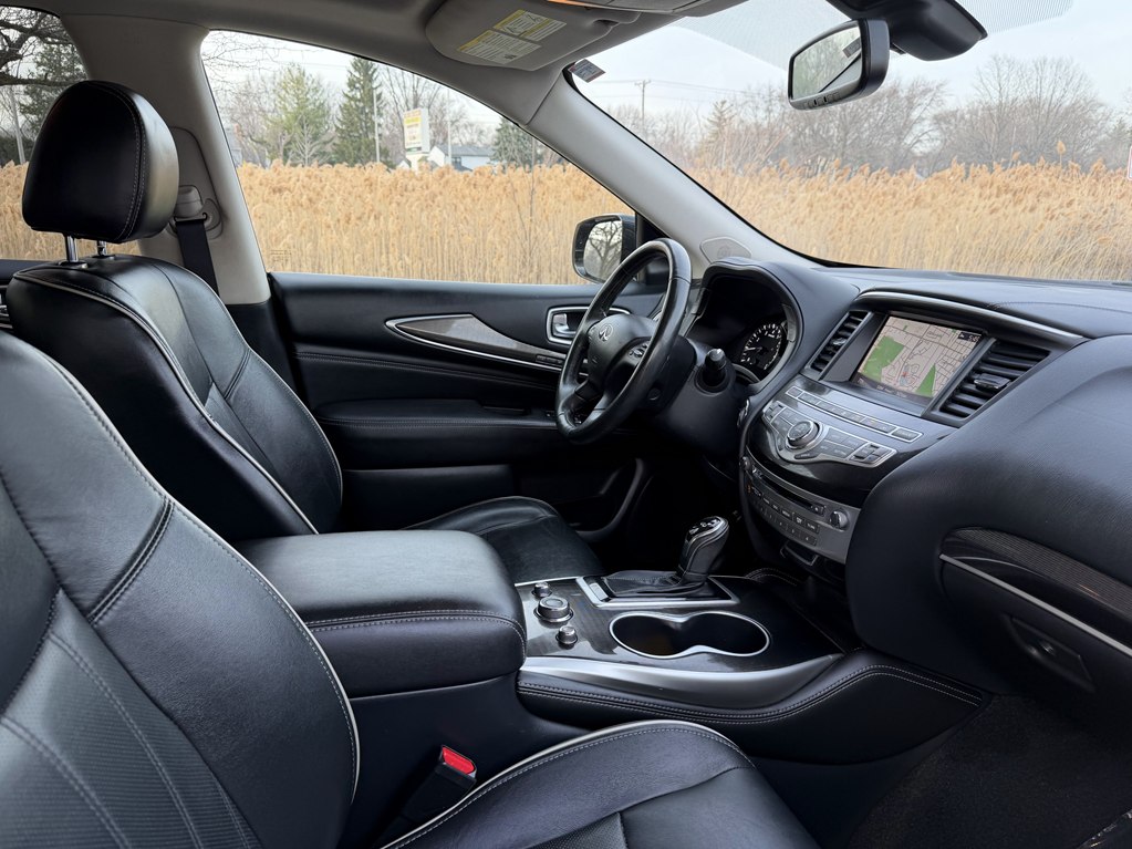 Photo 21 of this INFINITI QX60