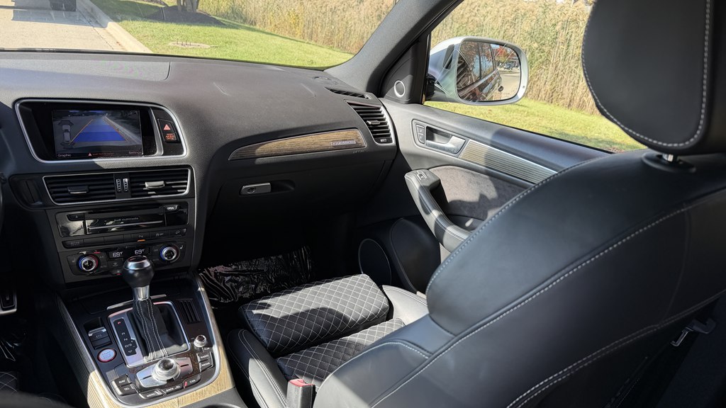 Photo 40 of this AUDI SQ5
