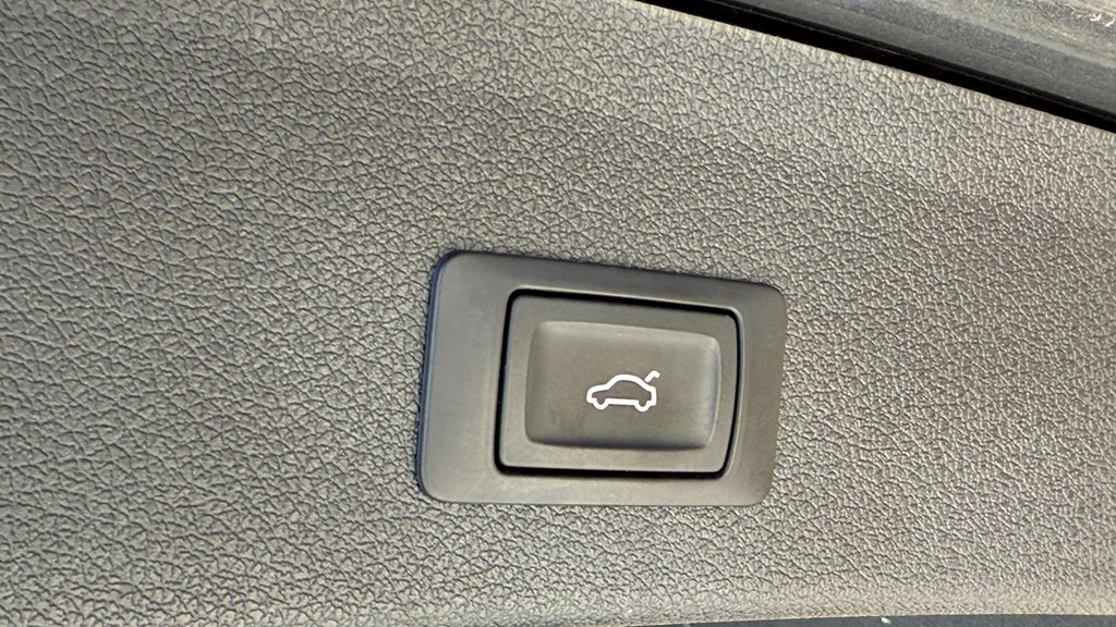Photo 71 of this AUDI SQ5