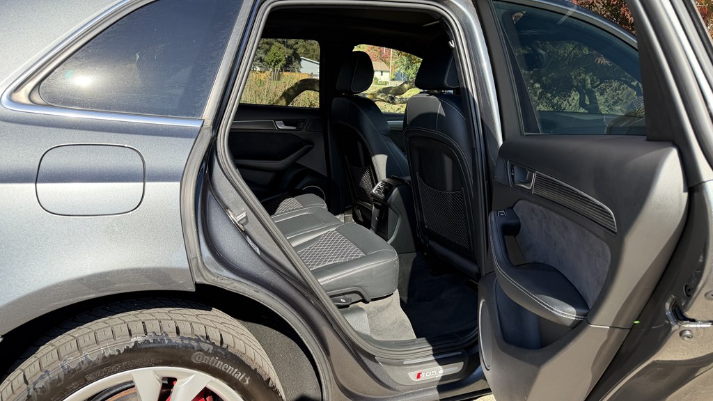 Photo 47 of this AUDI SQ5