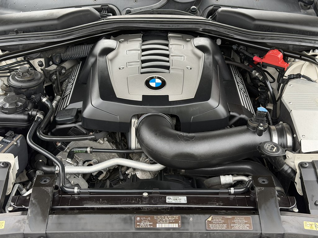 Photo 28 of this BMW 6 SERIES