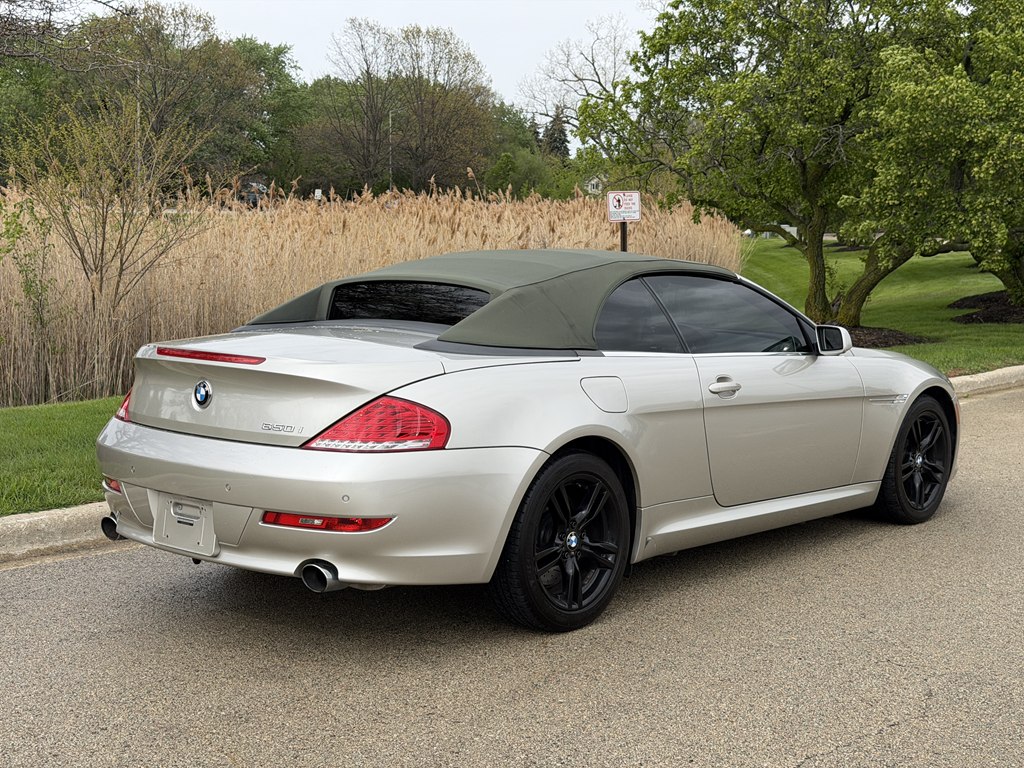 Photo 15 of this BMW 6 SERIES