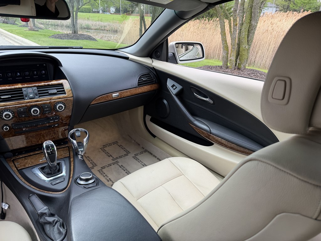 Photo 39 of this BMW 6 SERIES