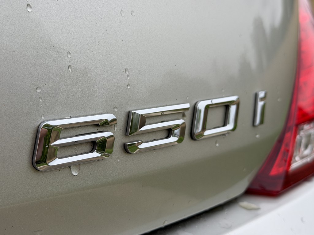 Photo 25 of this BMW 6 SERIES