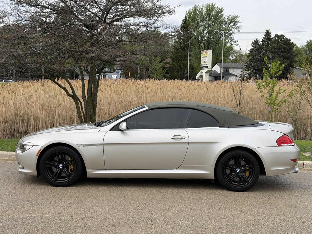 Photo 10 of this BMW 6 SERIES