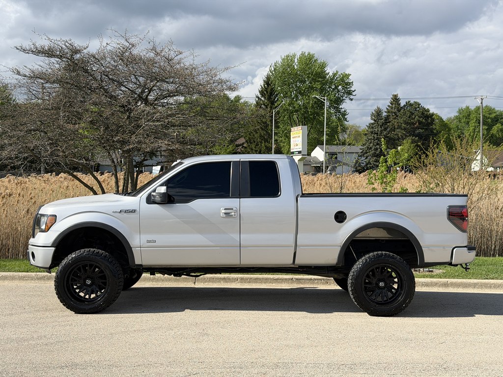 Photo 6 of this FORD F-150