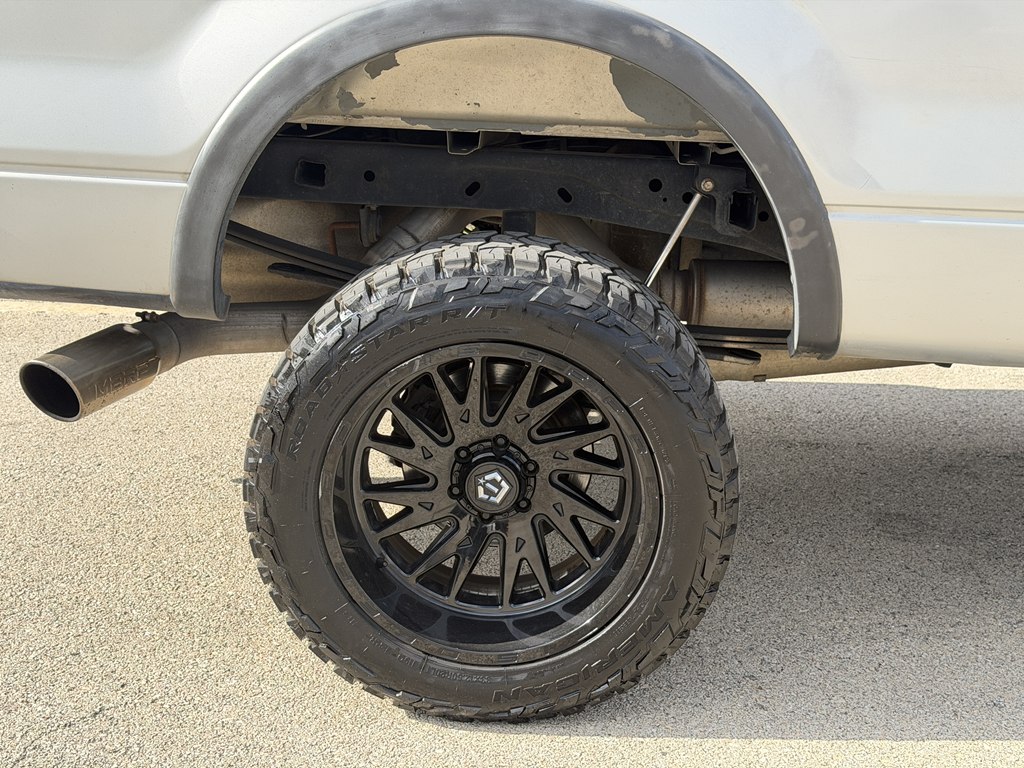 Photo 29 of this FORD F-150