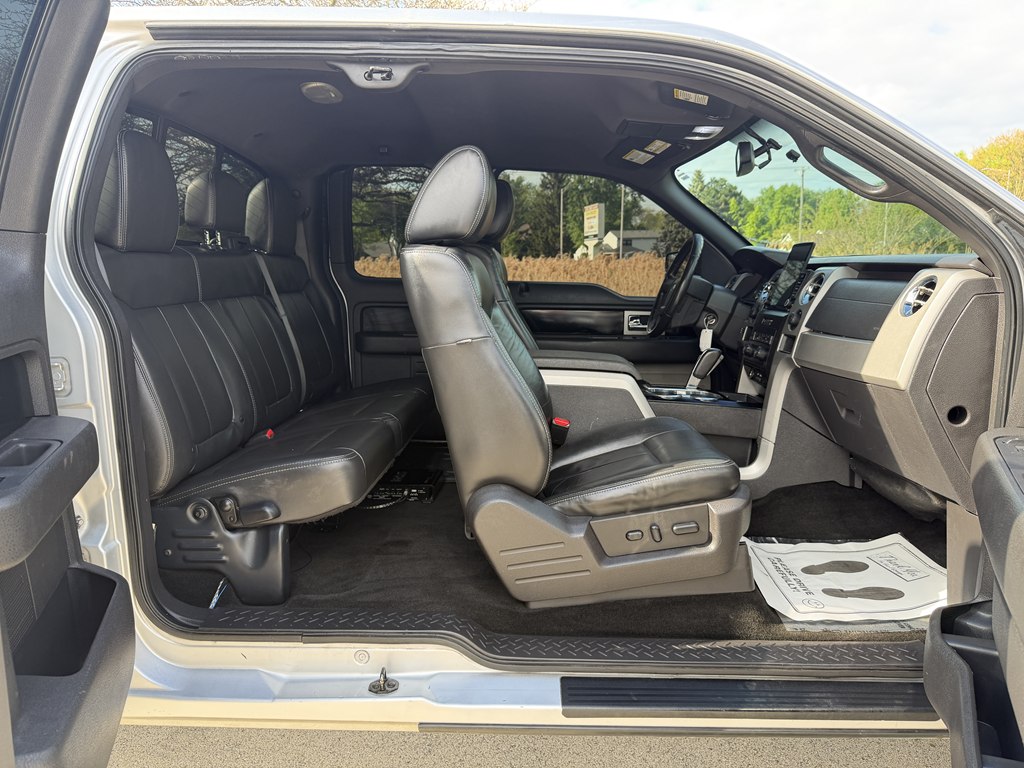 Photo 43 of this FORD F-150