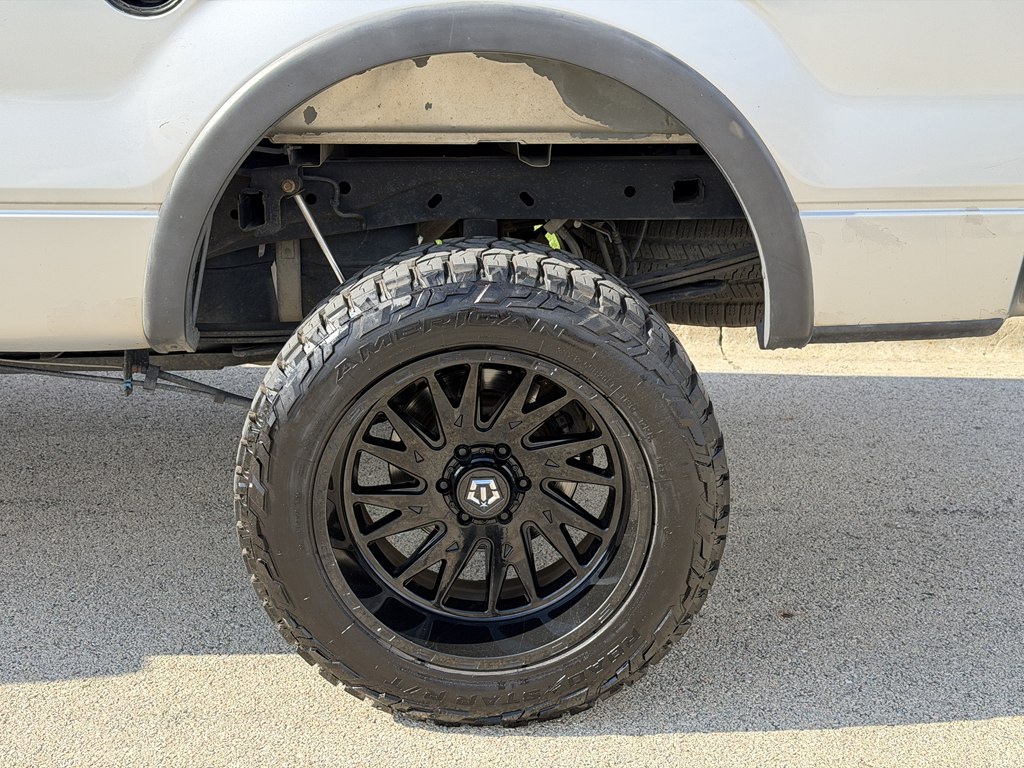 Photo 12 of this FORD F-150
