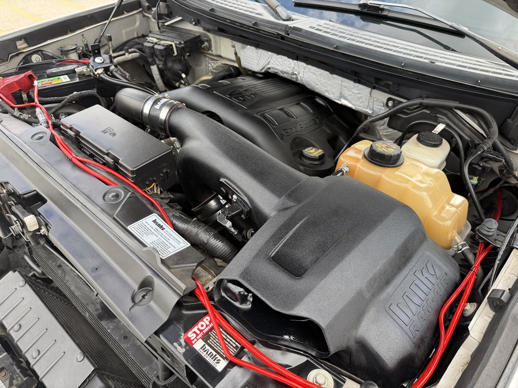 Photo 32 of this FORD F-150