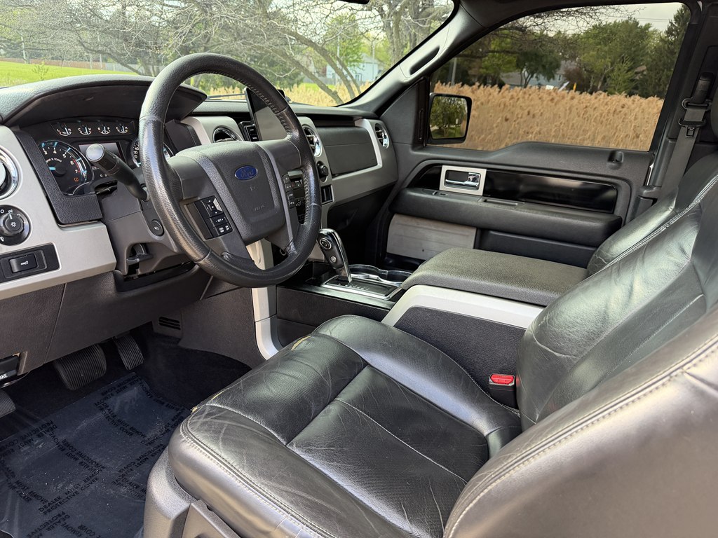 Photo 37 of this FORD F-150