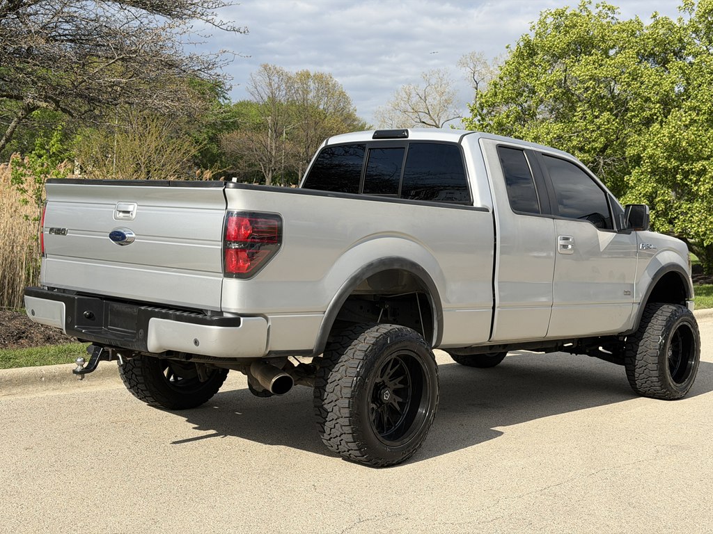 Photo 2 of this FORD F-150