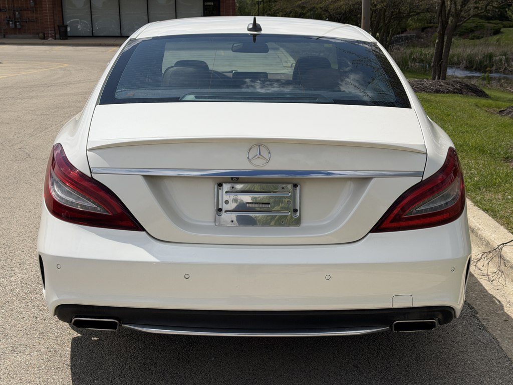 Photo 8 of this MERCEDES-BENZ CLS
